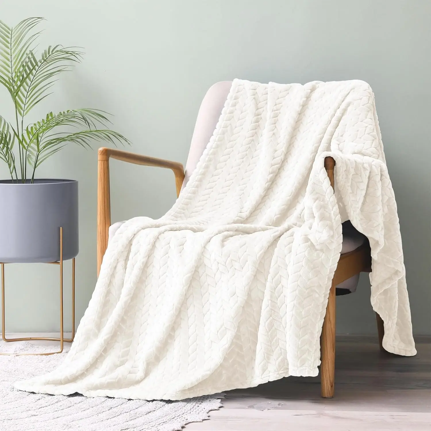 Textured Wheat Pattern Flannel Blanket, Woven Throw Blanket, Luxurious Fuzzy Multicolored Couch Throw Blanket, Large Size Cozy Indoor Blanket, Classic Embossed Design Home Throw for Sofa Bed, Durable Anti Pilling Household Decor Blanket Daily Use