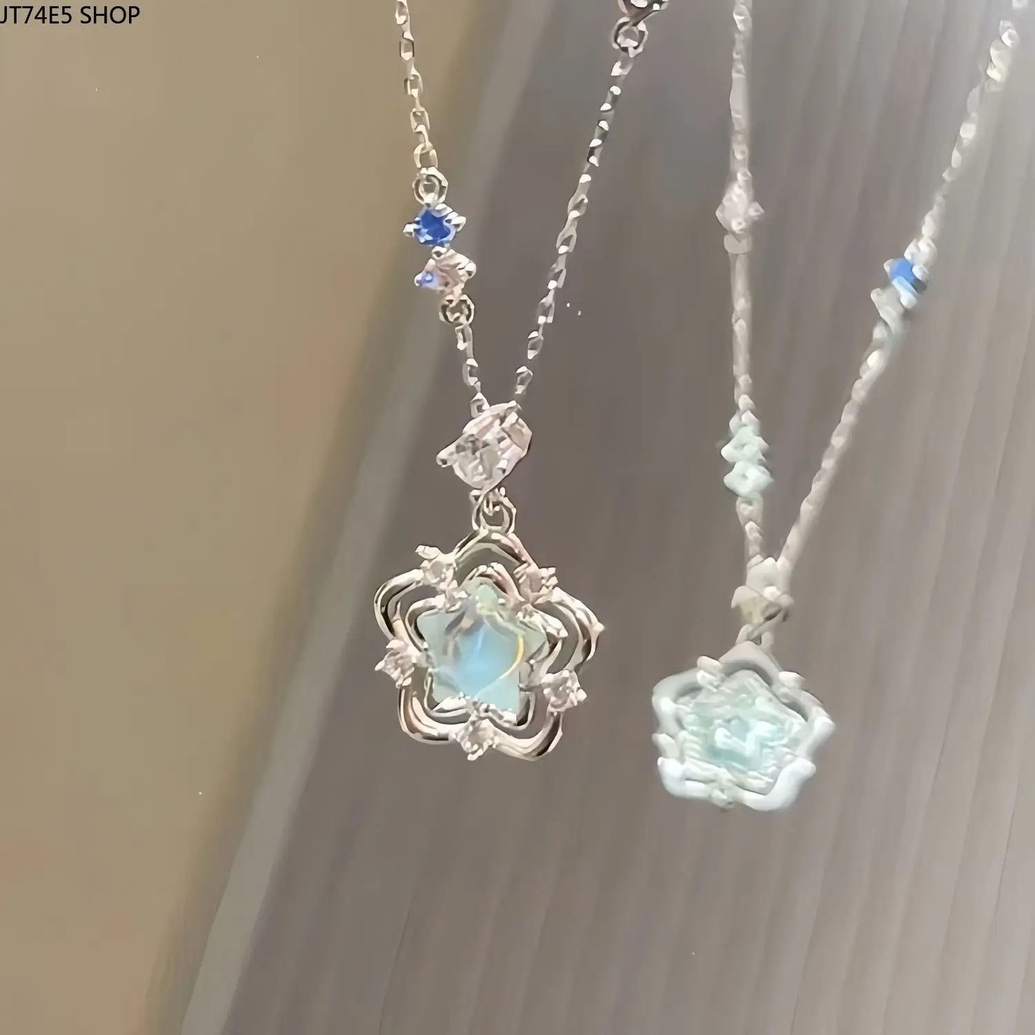 Heart of the Ocean Necklace Women's Light Luxury Niche ins Design Sense Clavicle Chain High Temperament Pendant for Girlfriends and Friends