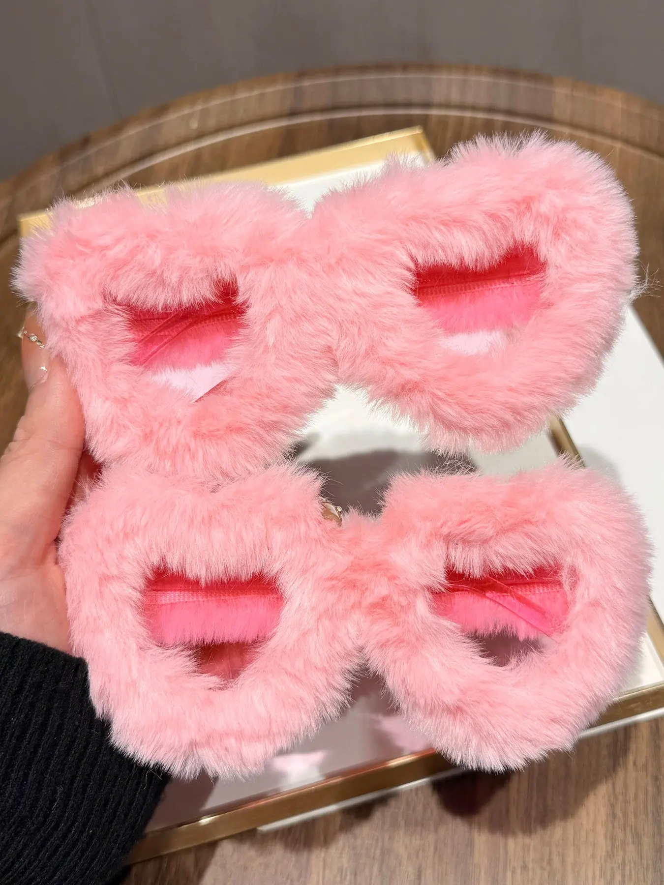 2-piece set, heart-shaped fashionable glasses, plush decoration, suitable for daily use, group dressing, festivals, celebrations, party events, weddings, New Year's Day, Valentine's Day, essential for selfies