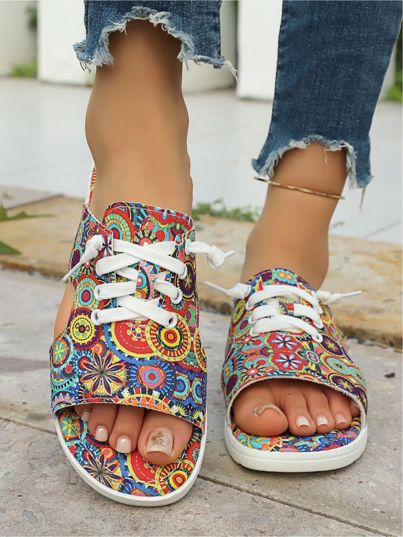 Colorful Ethnic Kaleidoscope Print Sandals, Canvas Soft Sole Slip-On Shoes, Retro Circular Totem Full Print, Summer Beach Footwear