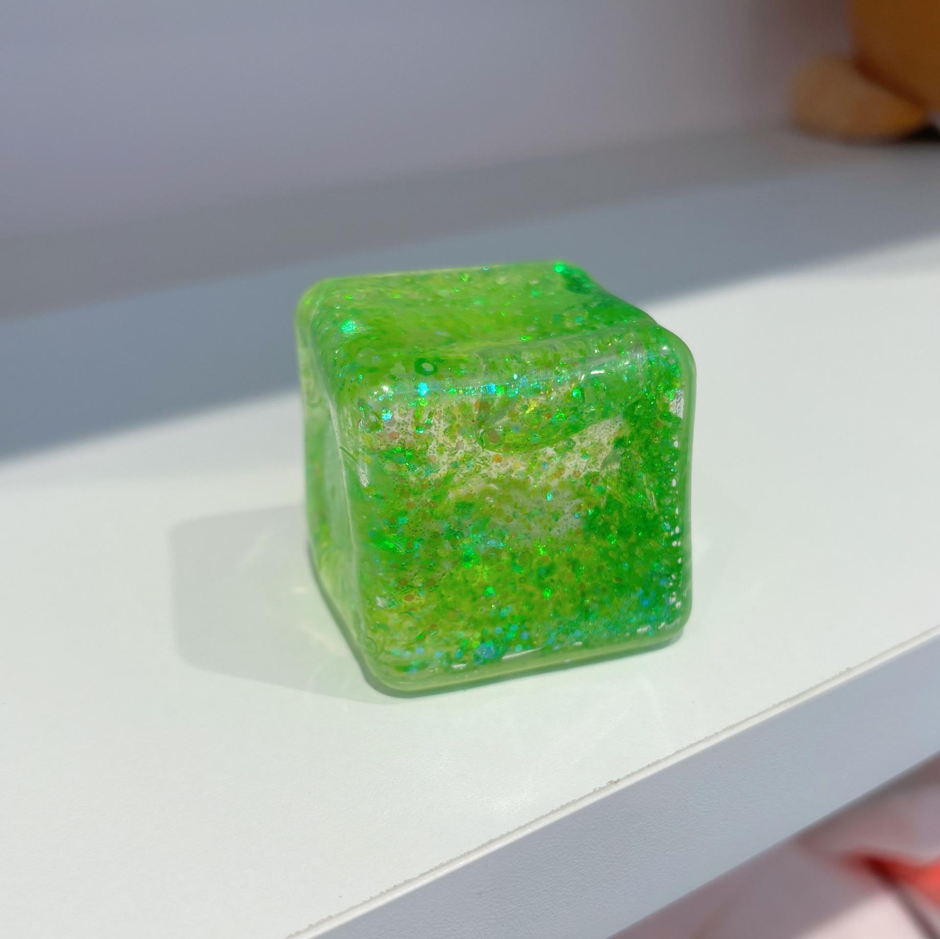 New Ice Cube Shaped Fidget Toy Square Stress Relief Ball Squishy Squeeze Anxiety ADHD Stress Relief Sensory Adults Toys