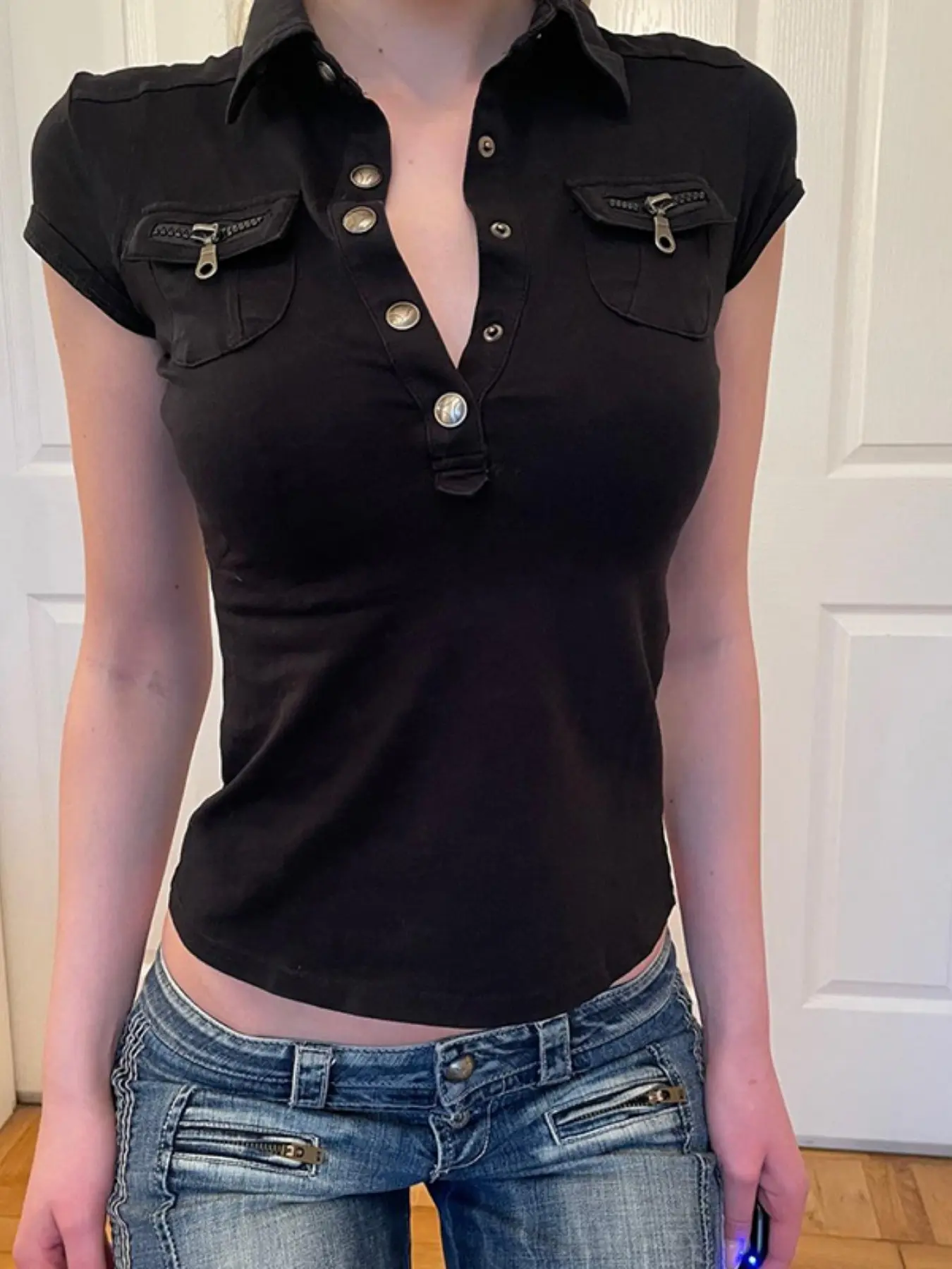 European and American Style Short Button-Up Top, Stylish and Versatile Clothing, Perfect for Casual and Formal Occasions