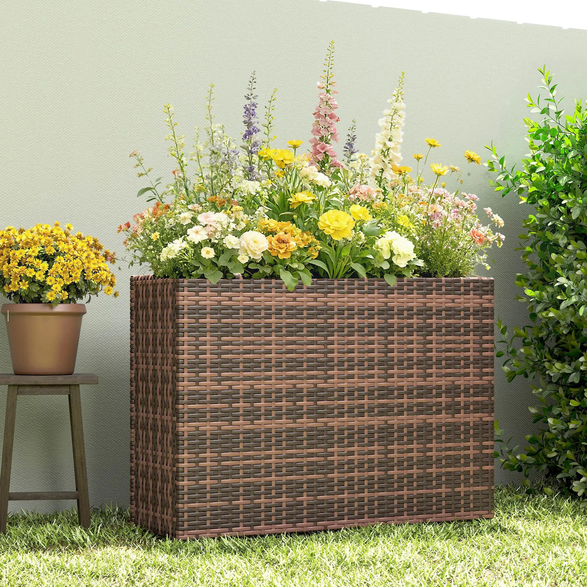 Outsunny Tall Rectangular Planter Box with Removable Liner & Drainage Holes, Large PE Wicker Planter for Indoor & Outdoor Plants, Modern Decorative Plant Pot, Raised Garden Container for Patio, Porch & Home, Brown