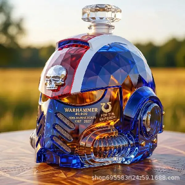 Visitors from the Ash Starfield--Hawkv Chief Warrior Helmet Wine Bottle, can be used as a decoration (empty bottle) stainless steel bangle Drinkware Husband