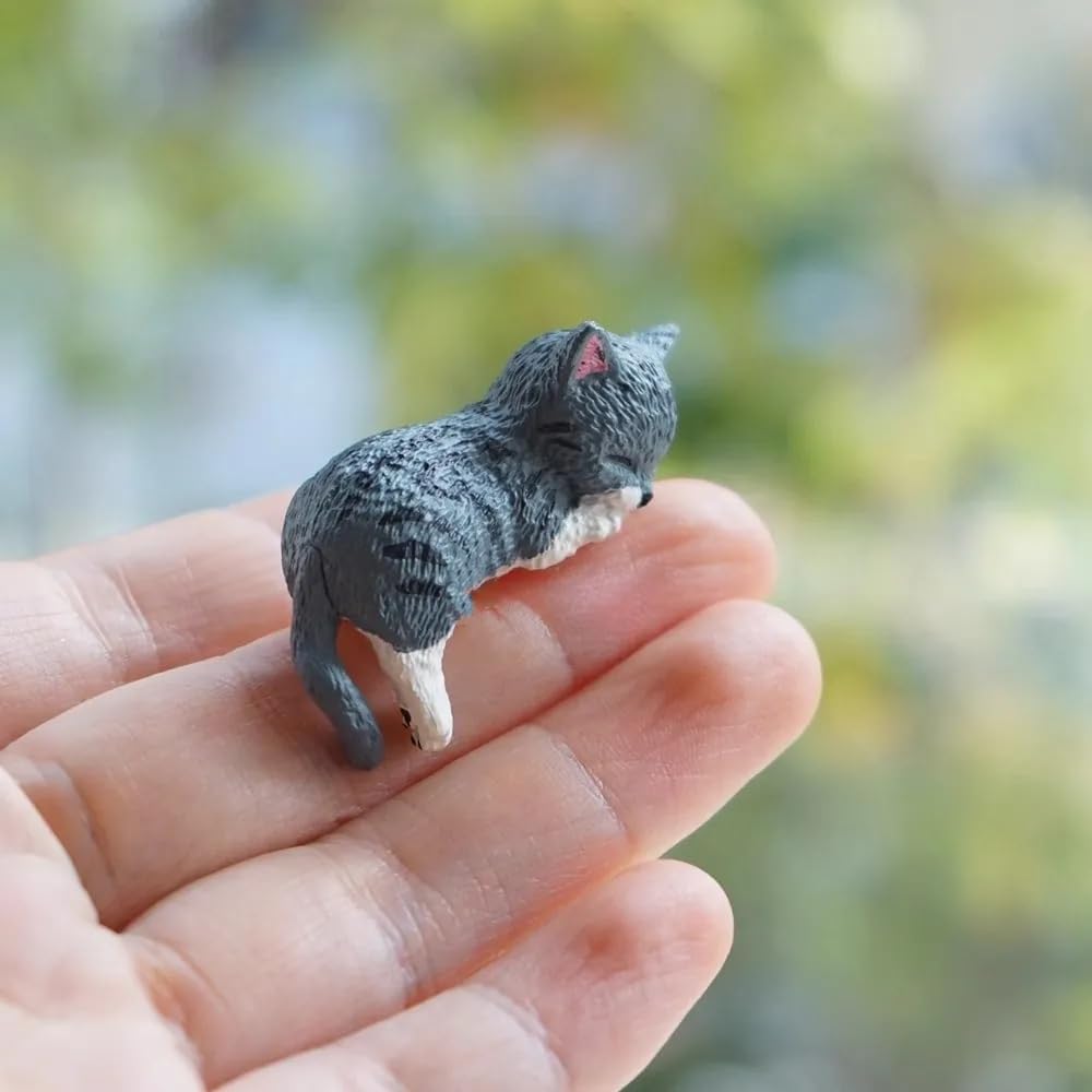 MUNBYN 2026 Mini Cat Desk Figurines Set of 5 Resin Multi-Pose Cute Cartoon-Style Kitty Desk Companions for Home Offices & Cubicles