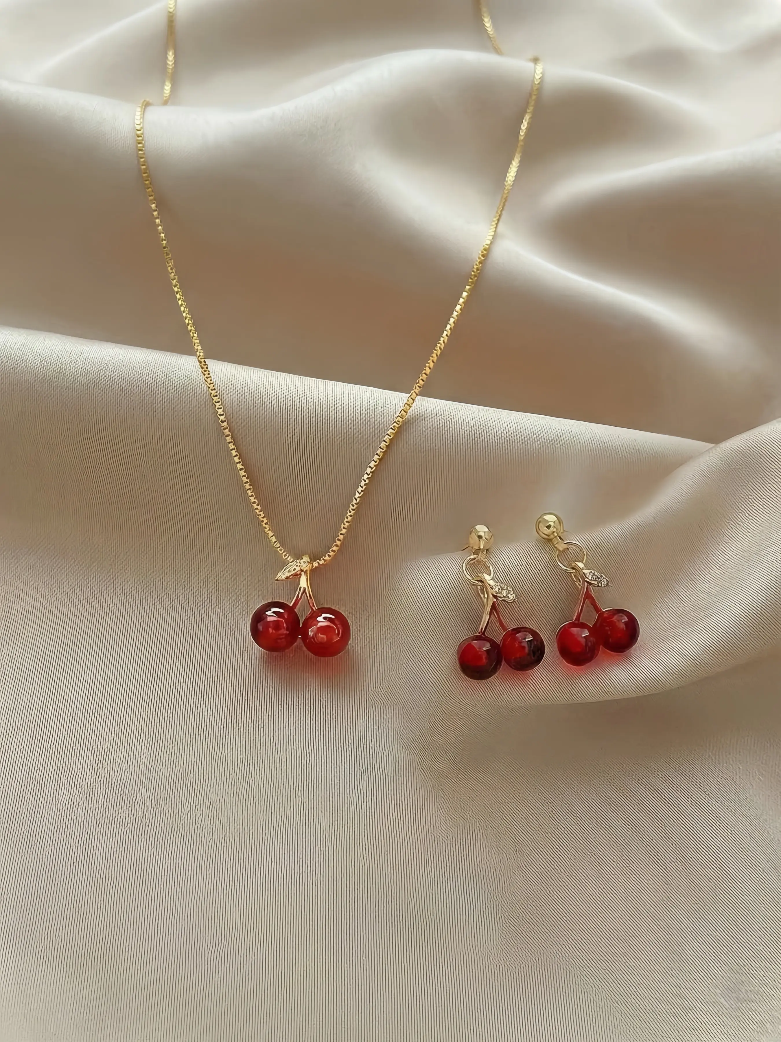 3pcs Cherry Pendant Necklace, Luxury Fashion Neck Jewelry for Girls, Daily Wear Party Accessory, Ideal Gift for Women