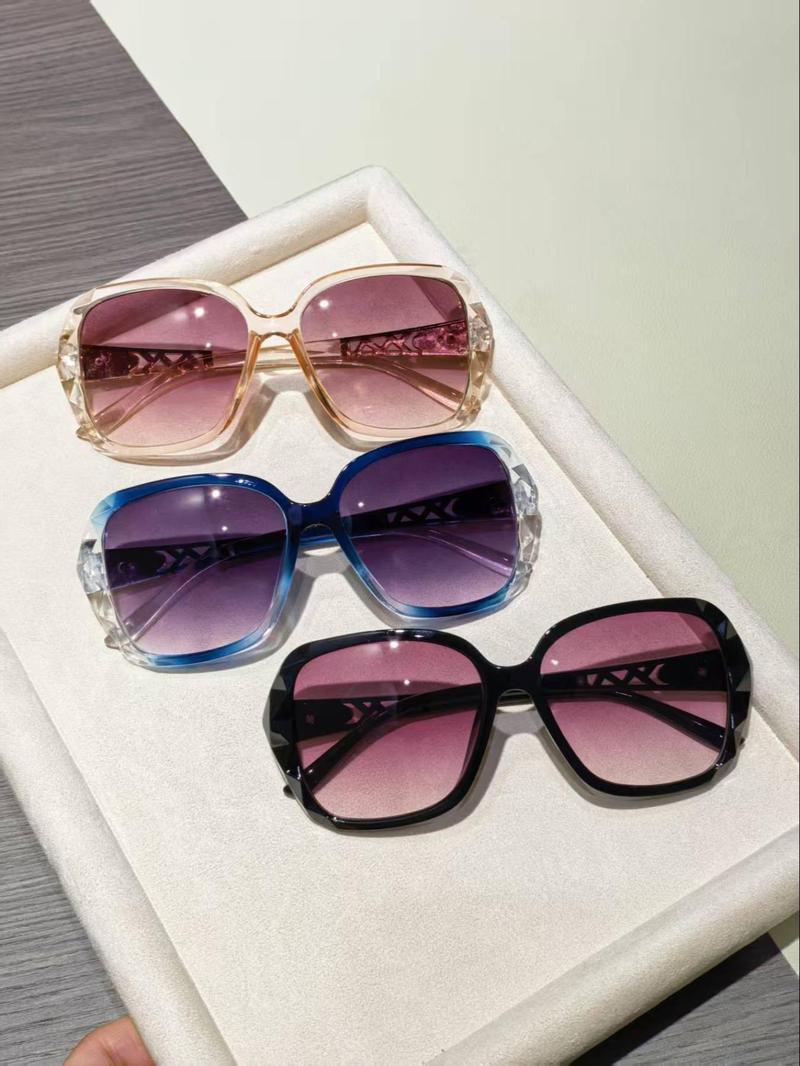 3-Pack Unisex Heart Shaped Sunglasses – Retro Tinted Lens Fashion Shades with Stylish Casual Frames, High Quality UV Protective Eyewear Perfect for Daily Wear, Outdoor Activities, Beach Trips & Trendy Street Style Outfits