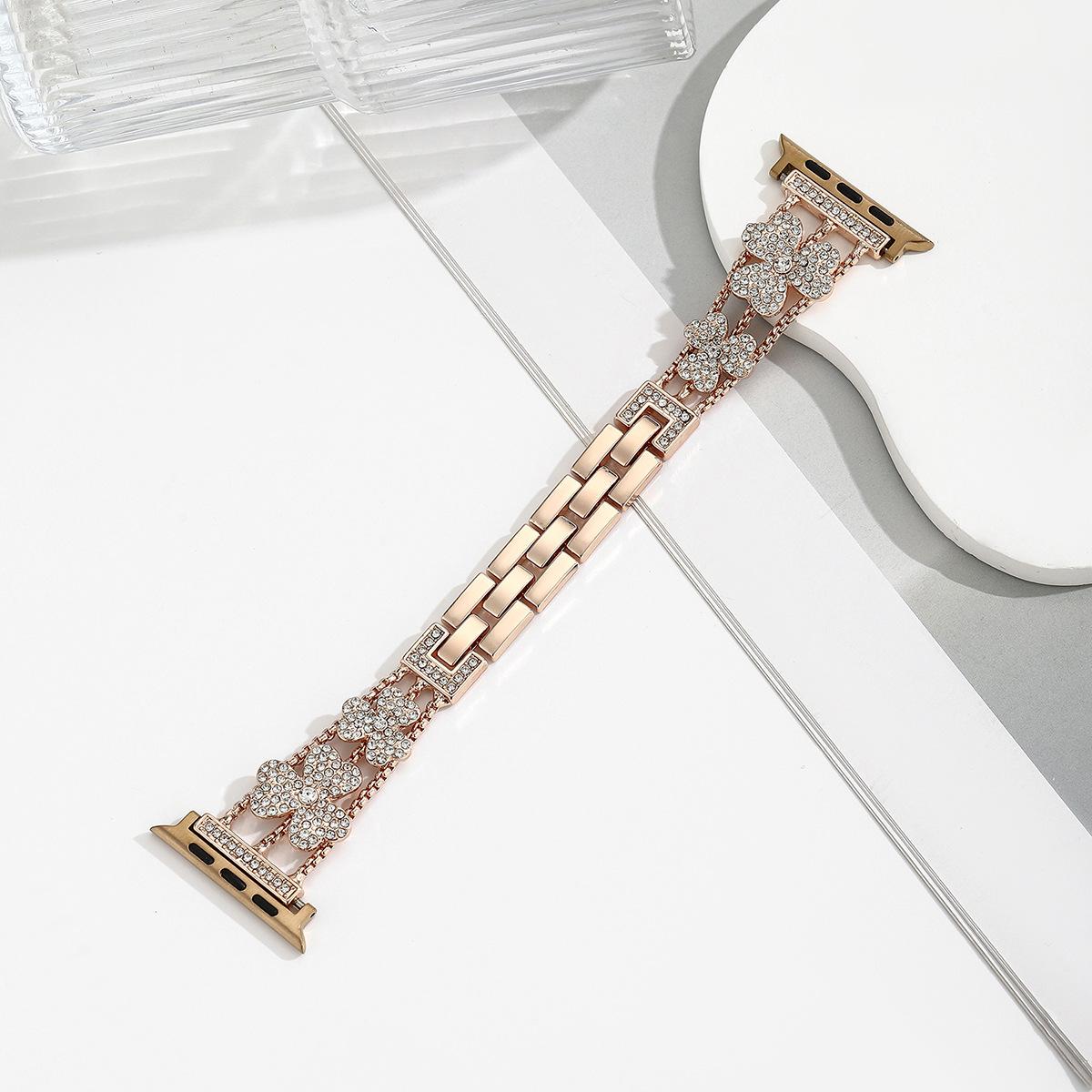 Clover Rhinestone Apple Watch Band – Luxury Jewelry Strap for 38–45mm (Series 1–10, SE), Elegant Women’s Design