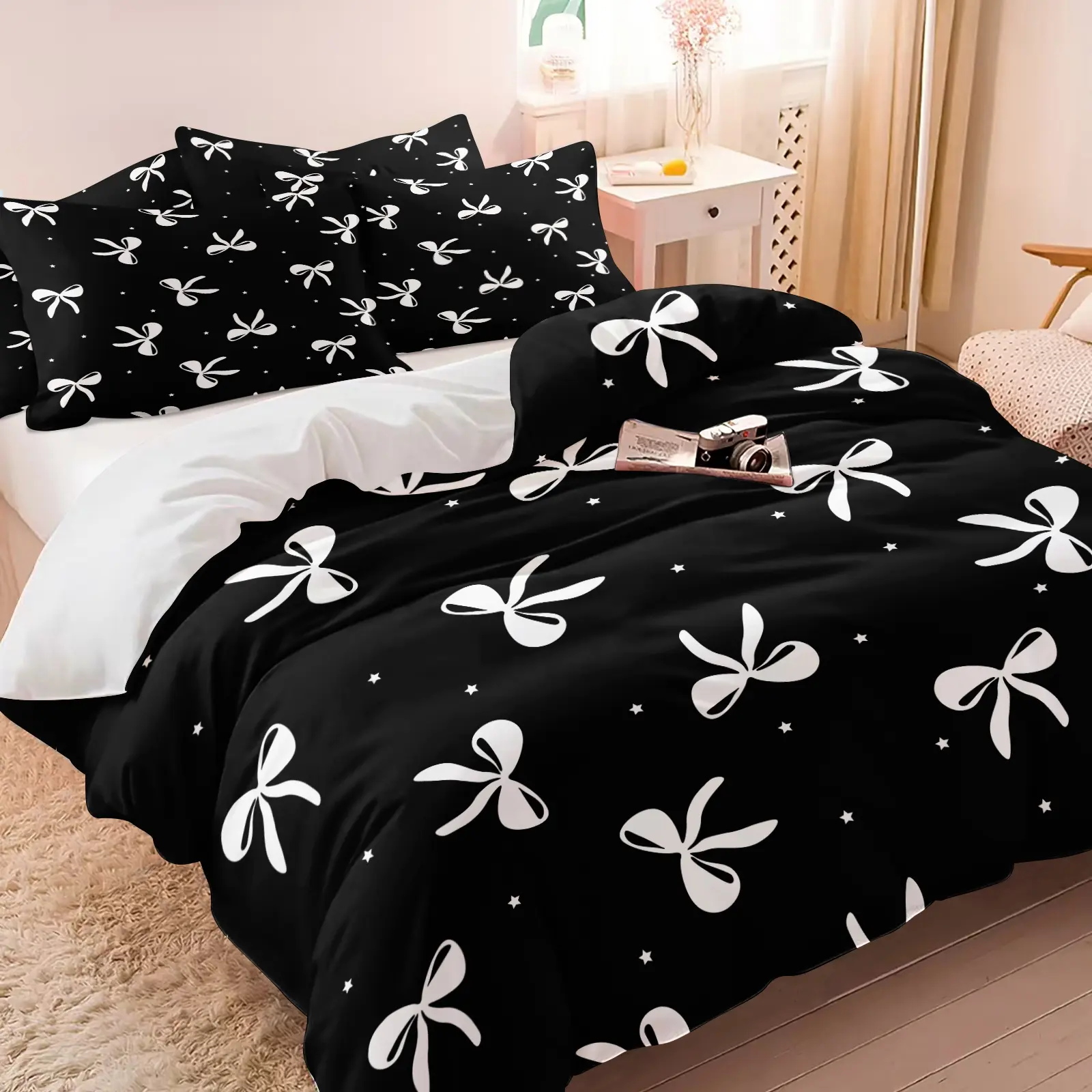 Minimalist Black White Bow Print Duvet Cover Set, Includes 1-2 Pillowcases, Coquette Balletcore Bow And Star Pattern Bedding All Size, Soft Soft Breathable Bed Set All Seasons, Balletcore Aesthetic Bed Decor