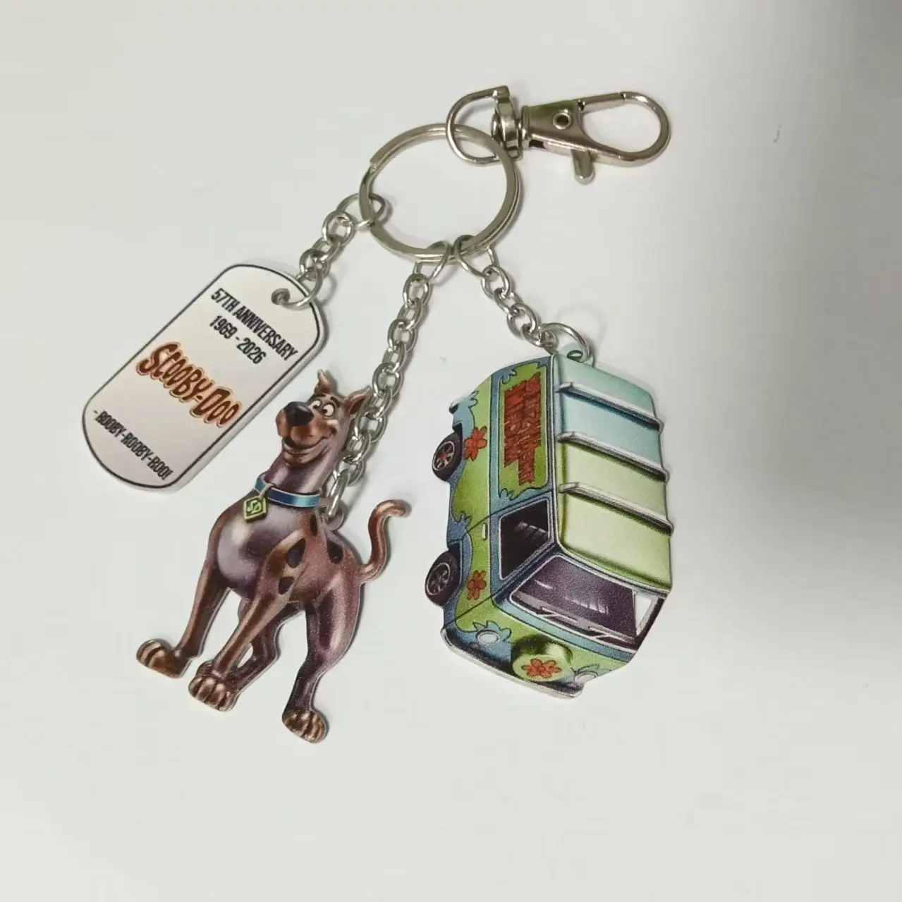 Scooby Doo Cartoon Keychain, 57th Anniversary Retro Mystery Van Pendant, Backpack Charm Gift, Bag Keychain, Multi-Scene Decorative Keychain