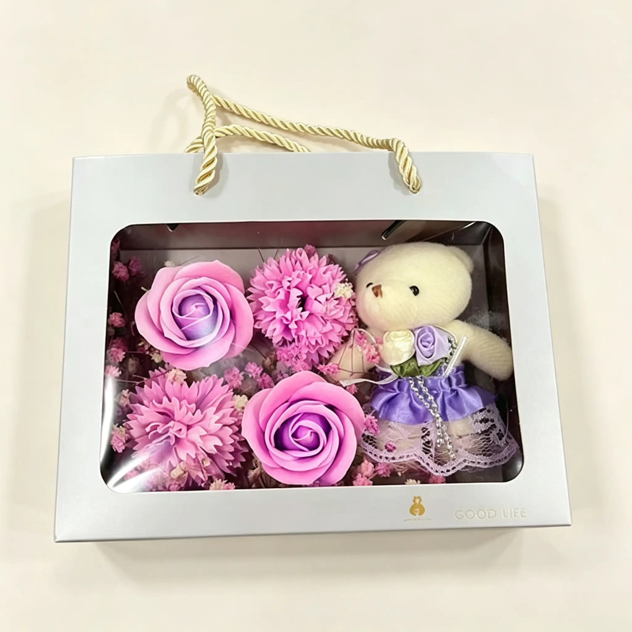 Scented Rose Flower Soap Gift Box with Plush Teddy Bear, Pre-Packed Handheld Gift Bag, Romantic Present for Valentine's Day, Anniversary for Her