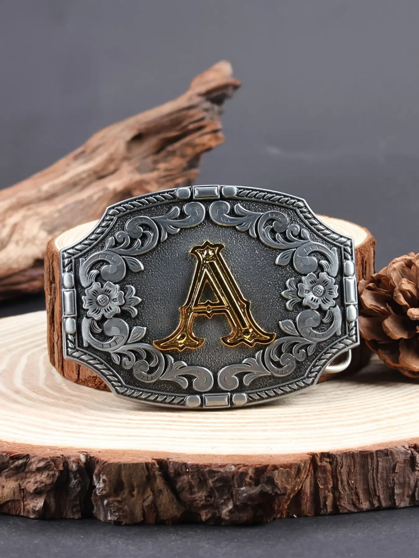 Vintage Western Style Belt Buckle, Decorative Scroll Flower Engraved Initial Buckle, Perfect for Casual Wear and Rodeo Performances, Western Belt Buckles