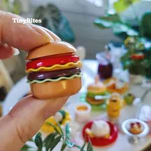 Miniature hamburger-shaped lunch box, Dollhouse miniature kitchen scene hamburger plate model