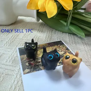 Charming Wooden Kitten Figurine, Handcrafted Cat Decor for Home, Perfect Gift Idea, Cat Figurine, Cat Accessories, Cute Desktop Decoration, Animal Design, Animal Decorations
