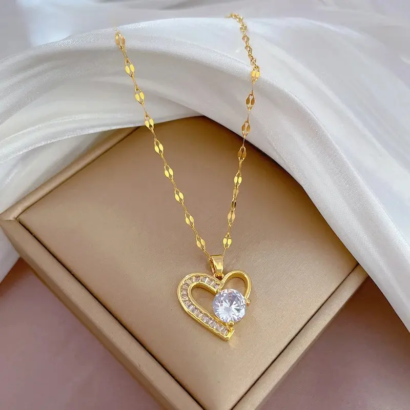 Asymmetrical Heart Zircon Pendant in 316L Stainless Steel, Ornate Clavicular Necklace for Girls, Women's Fashion Statement Jewelry Gift, Clavicular Necklaces, Fashion Statement Necklaces