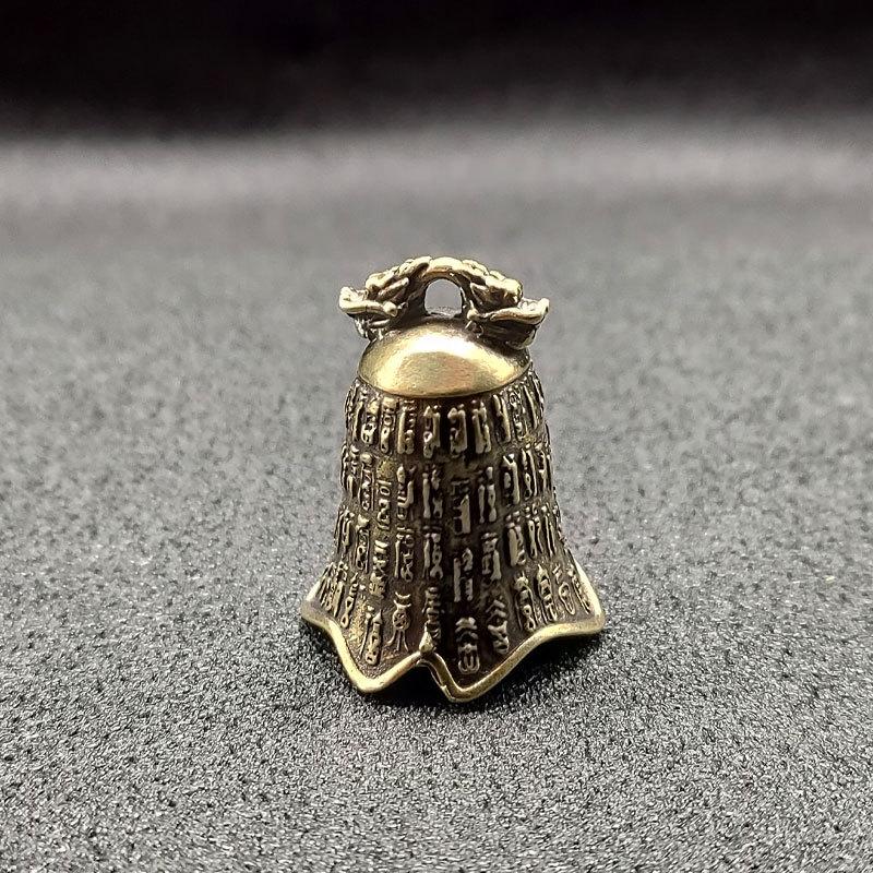 Vintage Brass Wind Chime Ornament, Mini Desktop Bell Decor, Traditional Chinese Metal Bell, Retro Classical Copper Bell, Tabletop Decoration