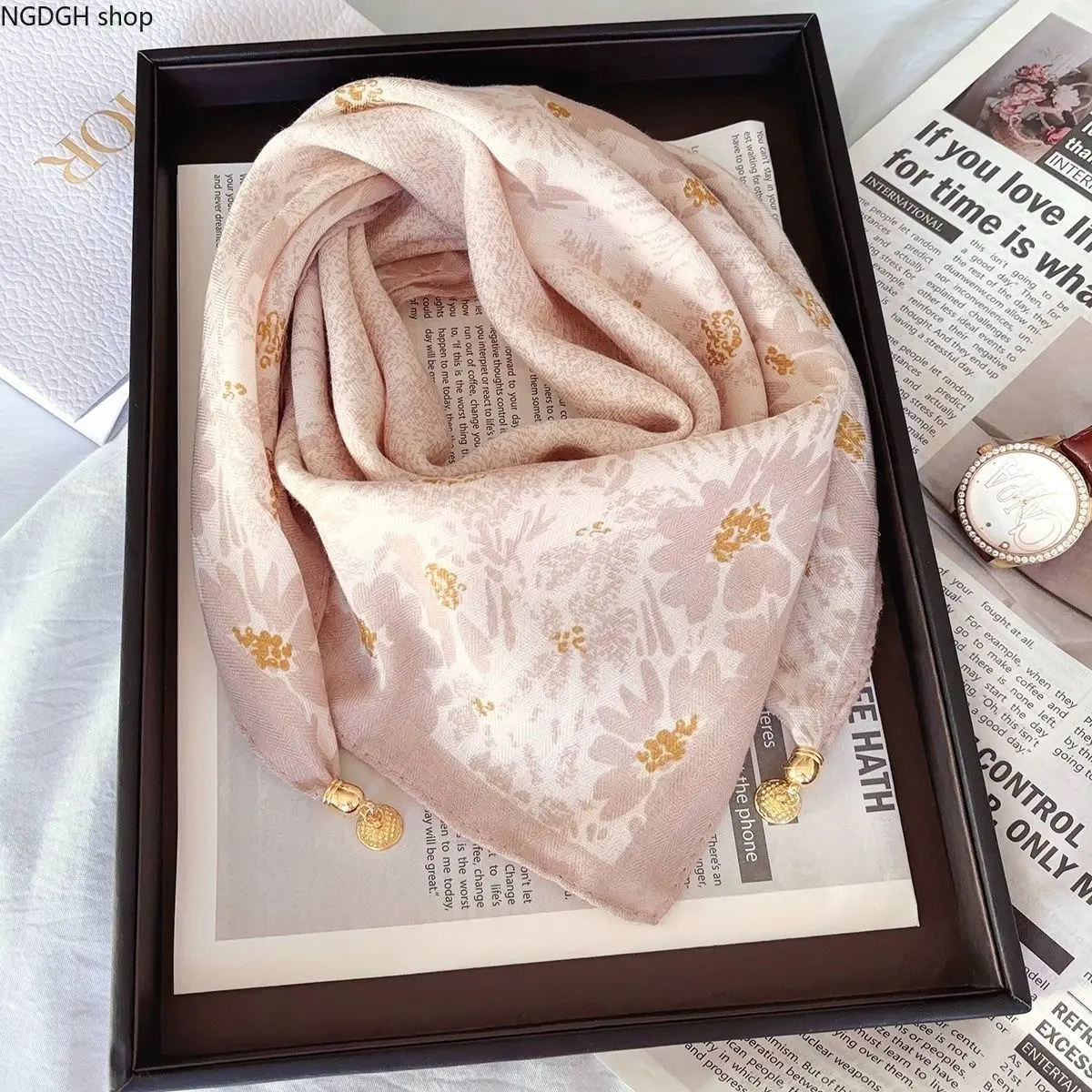 Fashion Scarf - Soft Square Silk Scarf Women Lightweight Patterned Neck Scarf for Everyday Casual Wear