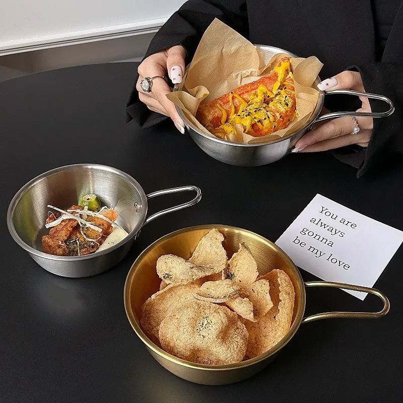 Korean Style Single Handle Stainless Steel Bowl, Simple Shallow Design, Multiple Colors Available, Ideal for Fried Chicken, Salad, Restaurant Serving, Picnic Use