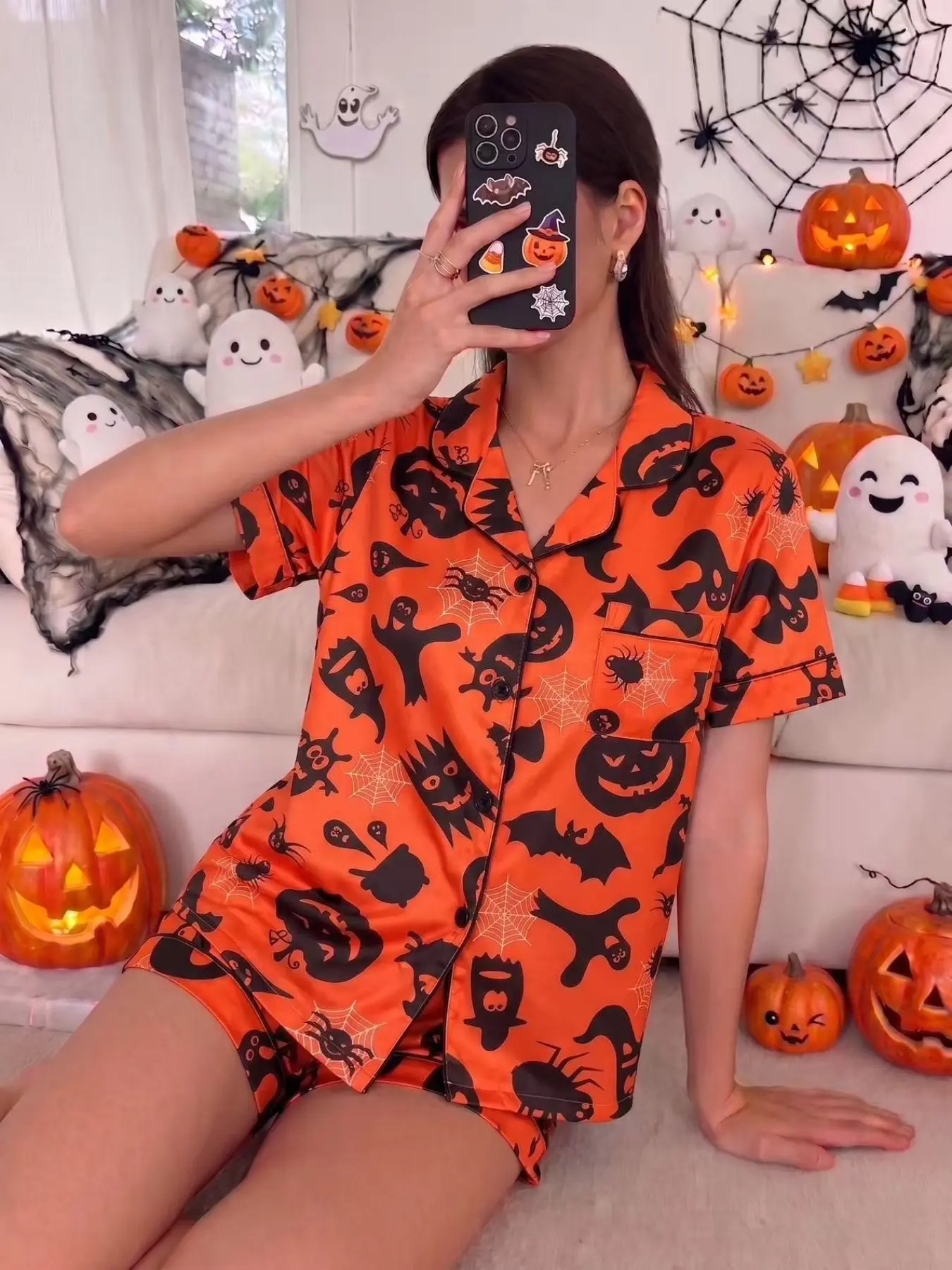 Women's Halloween Pumpkin Print Pajama Set, Cute Ghost Collar Short Sleeve and Shorts Two Piece Set, Fun Bat Sleepwear, Holiday Pajamas