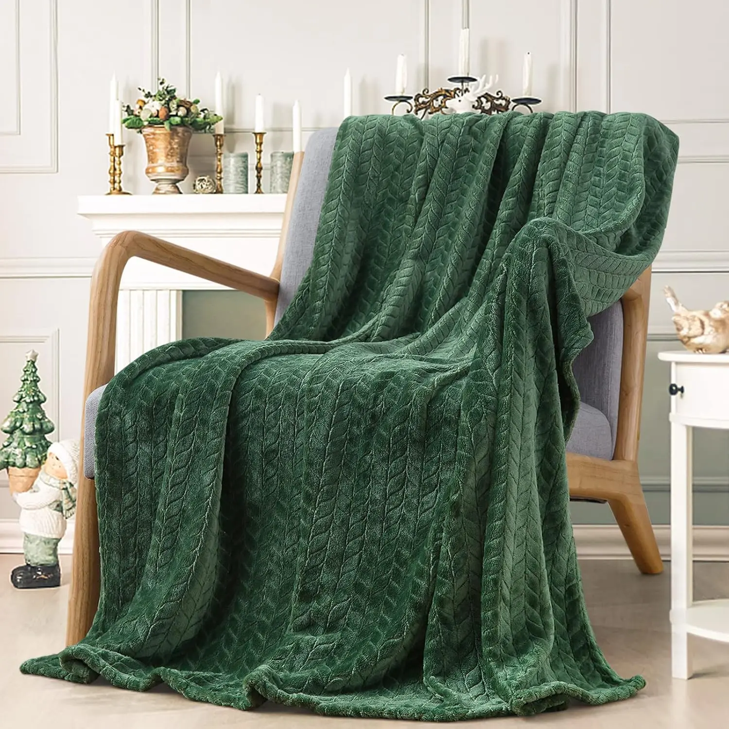 Fleece Throw Blanket, Super Soft Flannel Cozy for Adults, Washable Lightweight for Couch, Sofa, Bed, Office, Warm Plush for All Season, Green, 50"×60"