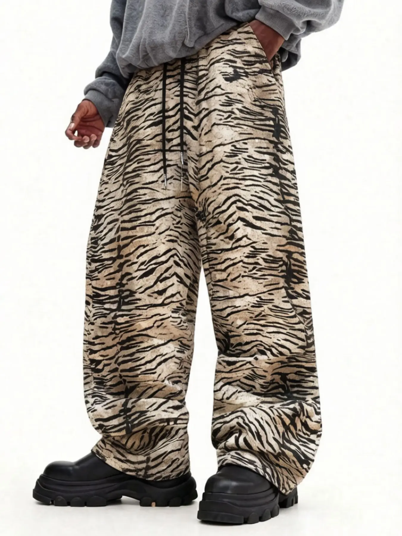 Vintage Tiger Print Wide Leg Pants, Y2K Streetwear, Elastic Drawstring, Casual Long Pants, Retro Animal Pattern, Teen Fashion, Baggy