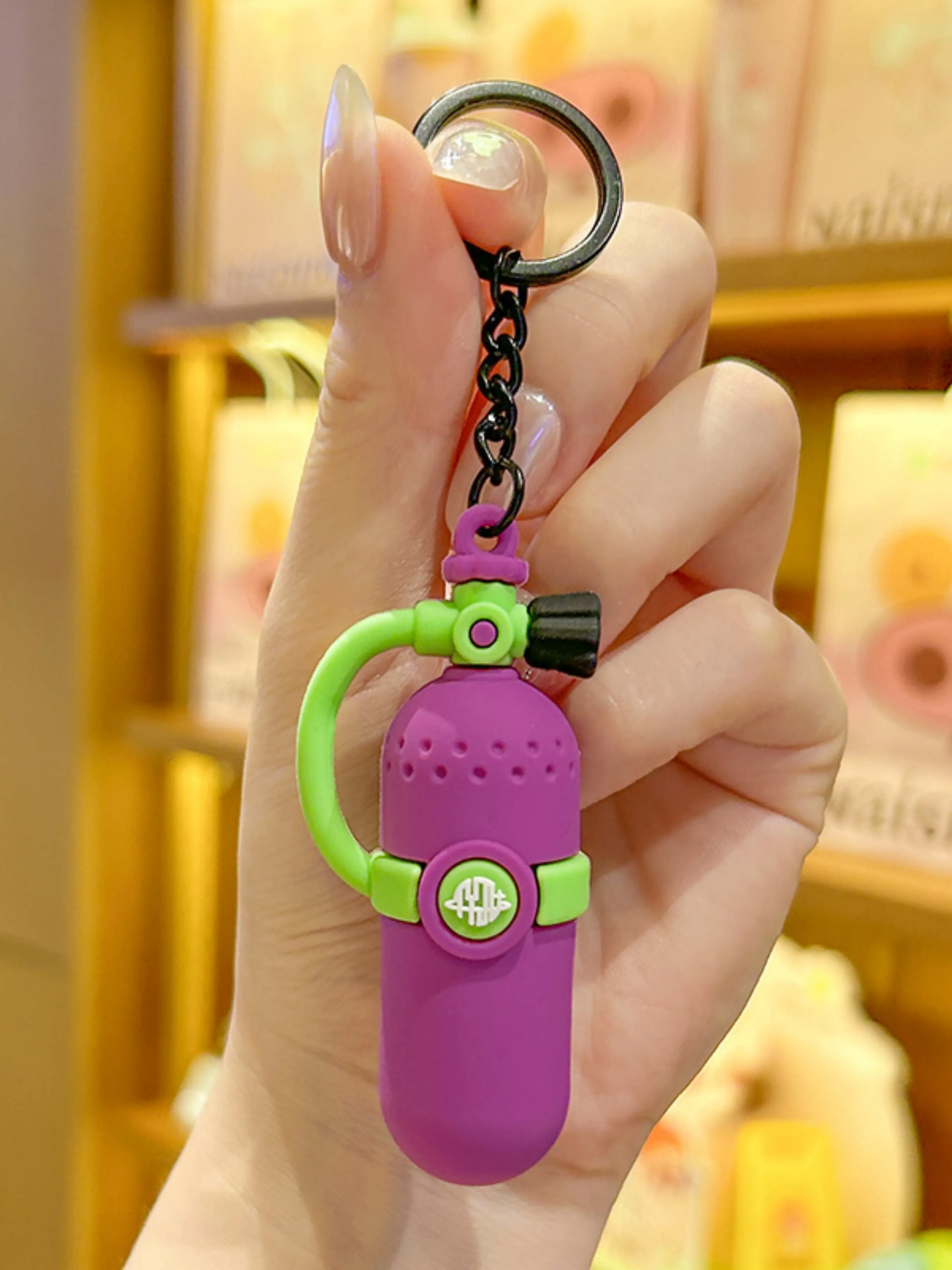 Creative Summer Diving Oxygen Tank Keychain, Fashionable Bag Charm, Perfect for Dive Enthusiasts, Beach Party Gift