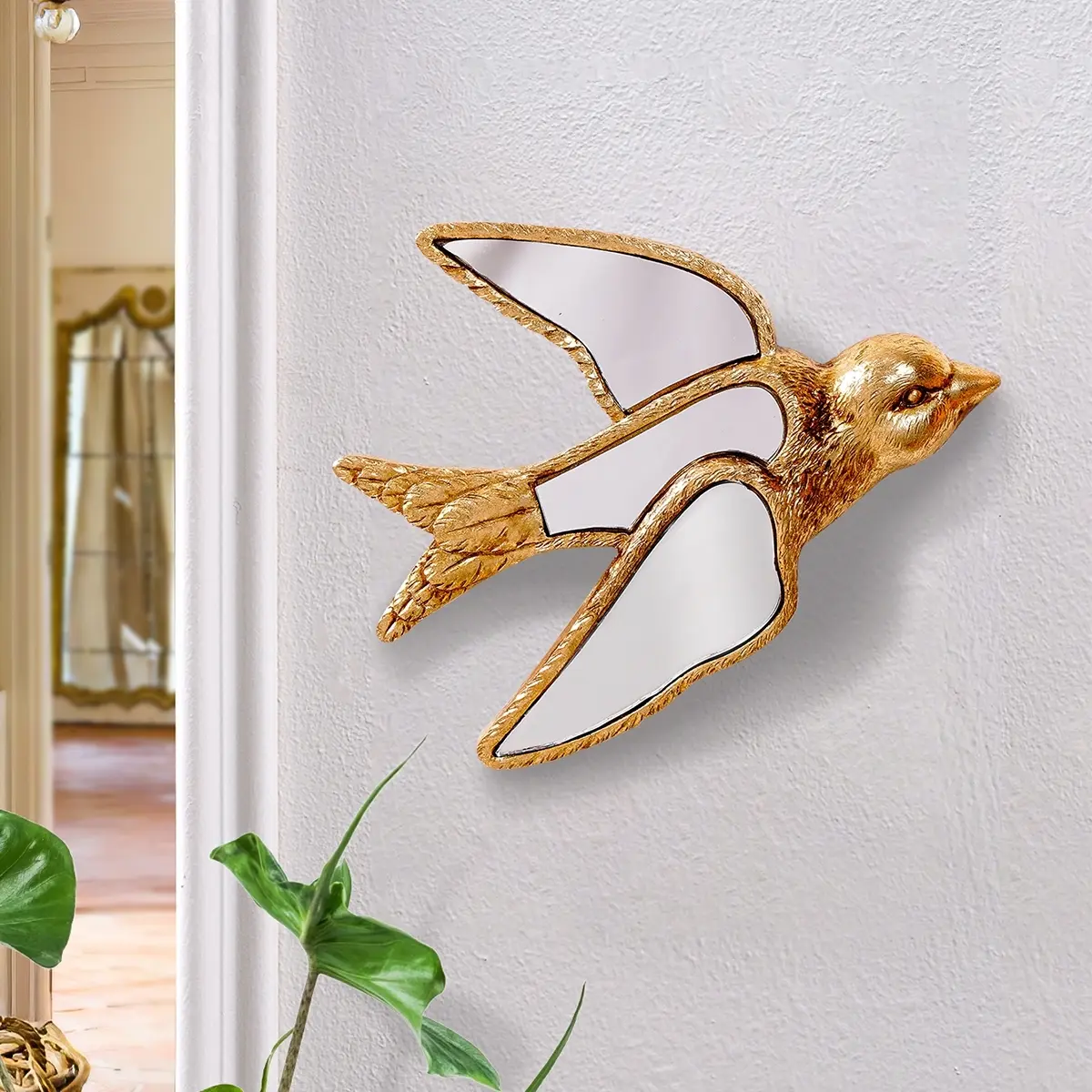 Resin Swallow Wall Hanging Decor, Mirror Surface Bird Statue, Home Wall Art, Bird Lover Gift, Party Decoration Accent, Shiny Bird Wall Sculpture