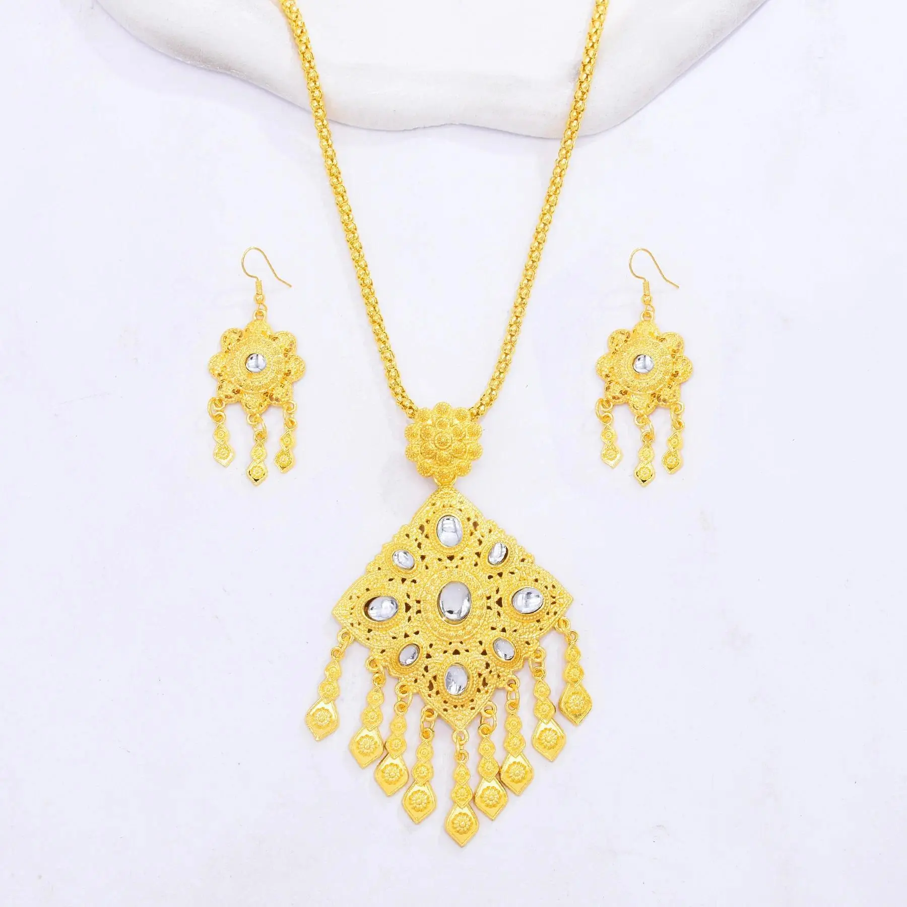 Female Alloy Gold Hollow Flower Square Pendant Jewelry Set - Traditional Thai Dai Ethnic Style, Hook Earrings, Trending Dress Accessories, Ethnic Dress, Gold A