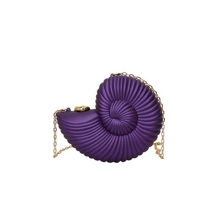 Personalized Conch Shell-Inspired Women's Crossbody Clutch Bag Y2K Summer Chain Mini Shoulder Bag Coastal Beach Vacation Evening Dinner Handbag Unique Sculptural Seashell Envelope Purse Lightweight Versatile Party Wedding Gift