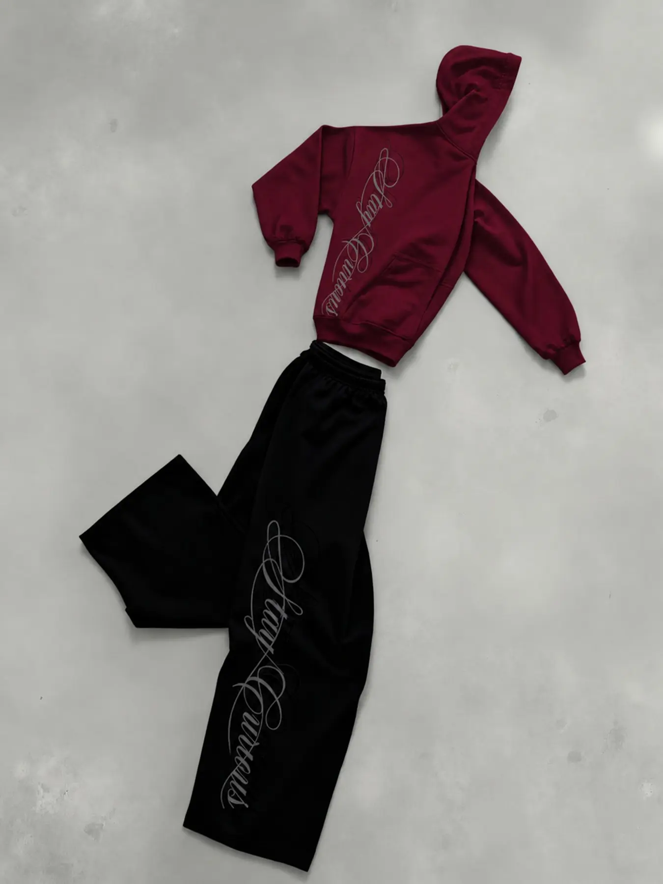 Men's Trendy Two-Piece Set, Hooded Long Sleeve Sweatshirt + Straight Leg Pants, Graphic Print, Wrinkle-Resistant, Fitted, All Seasons