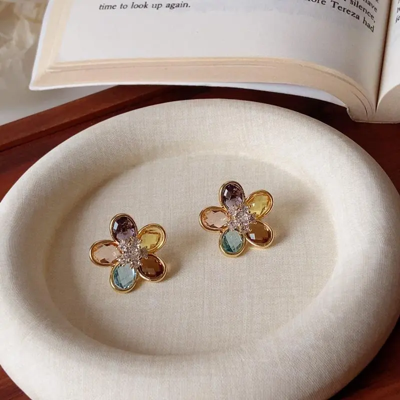 Women’s Floral Crystal Dangle Drop Earrings - Hypoallergenic, Non-Tarnish Dainty Flower Jewelry for Daily Wear & Holiday Gifting, Flower Earrings