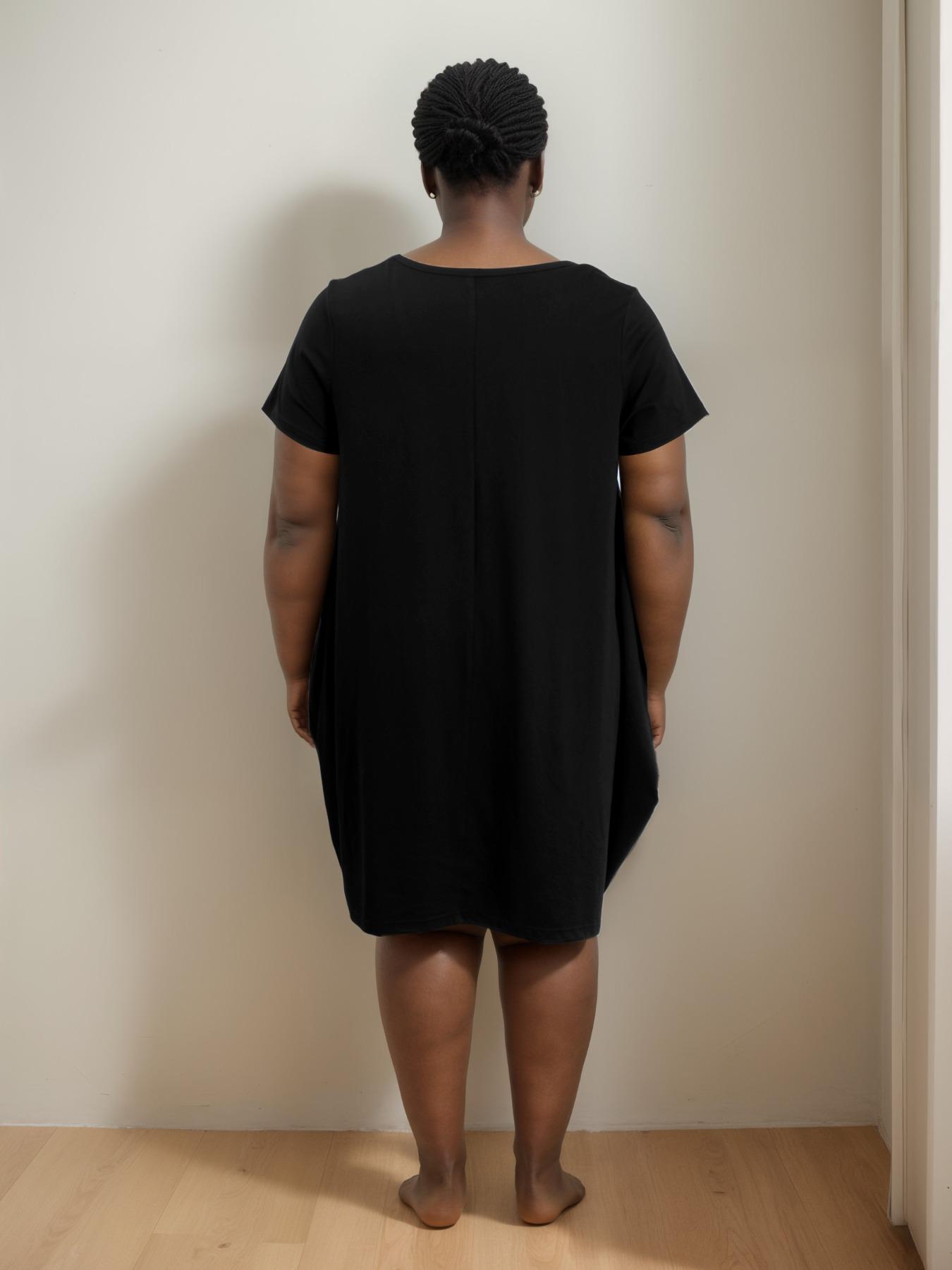 Plus Size T-Shirt Dress with Pockets, Loose-Fitting Short Sleeve Casual Dress for Summer, Comfortable Knit Fabric, Casual Wear