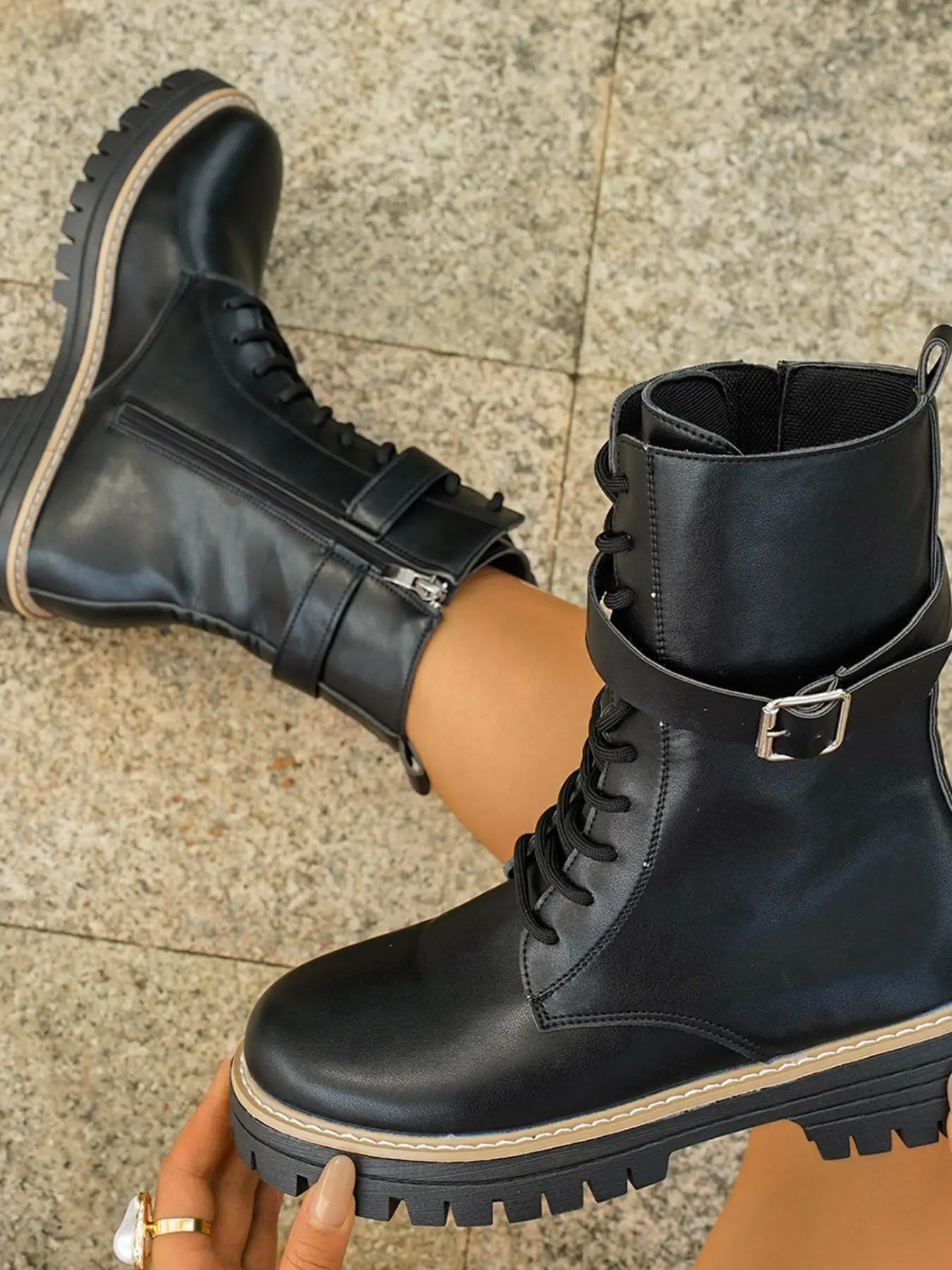 Women's Thick Sole Motorcycle Short Boots, Fashionable Artificial Leather, Side Zipper, Anti-Slip, Gothic Street Style, Fall Winter