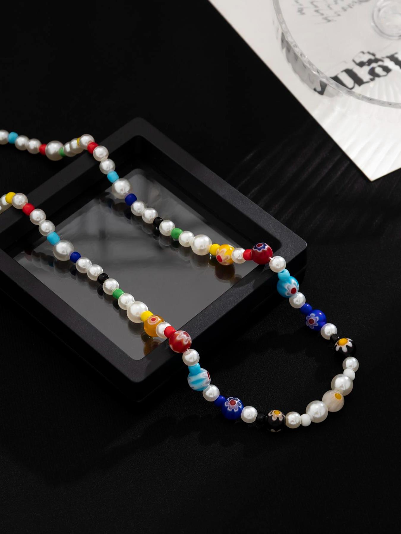 Colorful Glass Flower Beaded Necklace for Men, Versatile Imitation Pearl Choker, Fashionable Preppy Style Accessory with Random Bead Colors