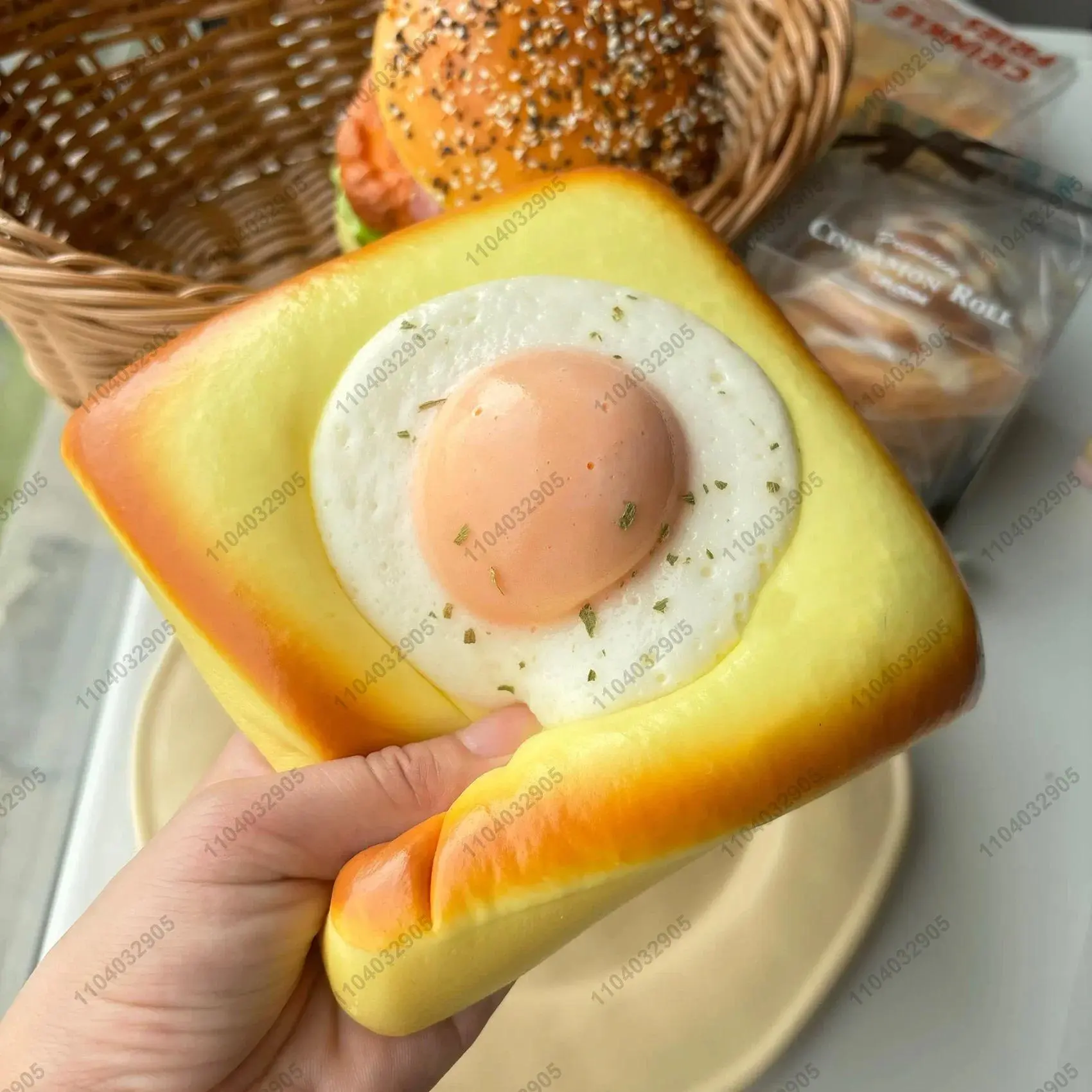 Big Fried Egg Toast Foam Squishy Toy - Slow-Rising Thick Egg Bread Squishies, Temperature-Sensitive Sensory Fidget Tool for Relaxation, Natural Wear-and-Tear Resistant, Anti-Stress