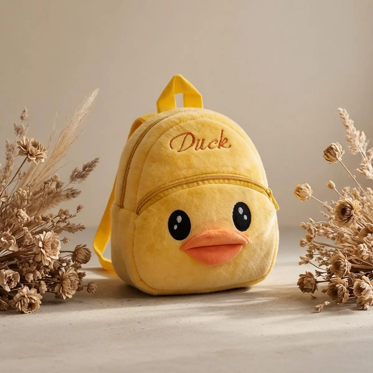Cute Cartoon Yellow Duck Portable Backpack, Plush Cartoon School Bag, Campus Shoulder Bag, Compact Backpack - Lightweight And Comfortable Student Backpack - Stylish Campus Shoulder Bag, Suitable for Back to School, Travel, And Study, Backpack