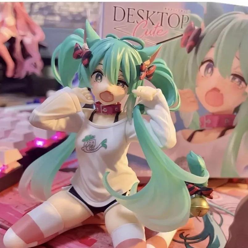 Hatsune Miku Model Anime Girl Figures Cat Ear Sitting Posture Short Sleeved Pajamas Figurines Car Decoration Doll Kids Toys Gift