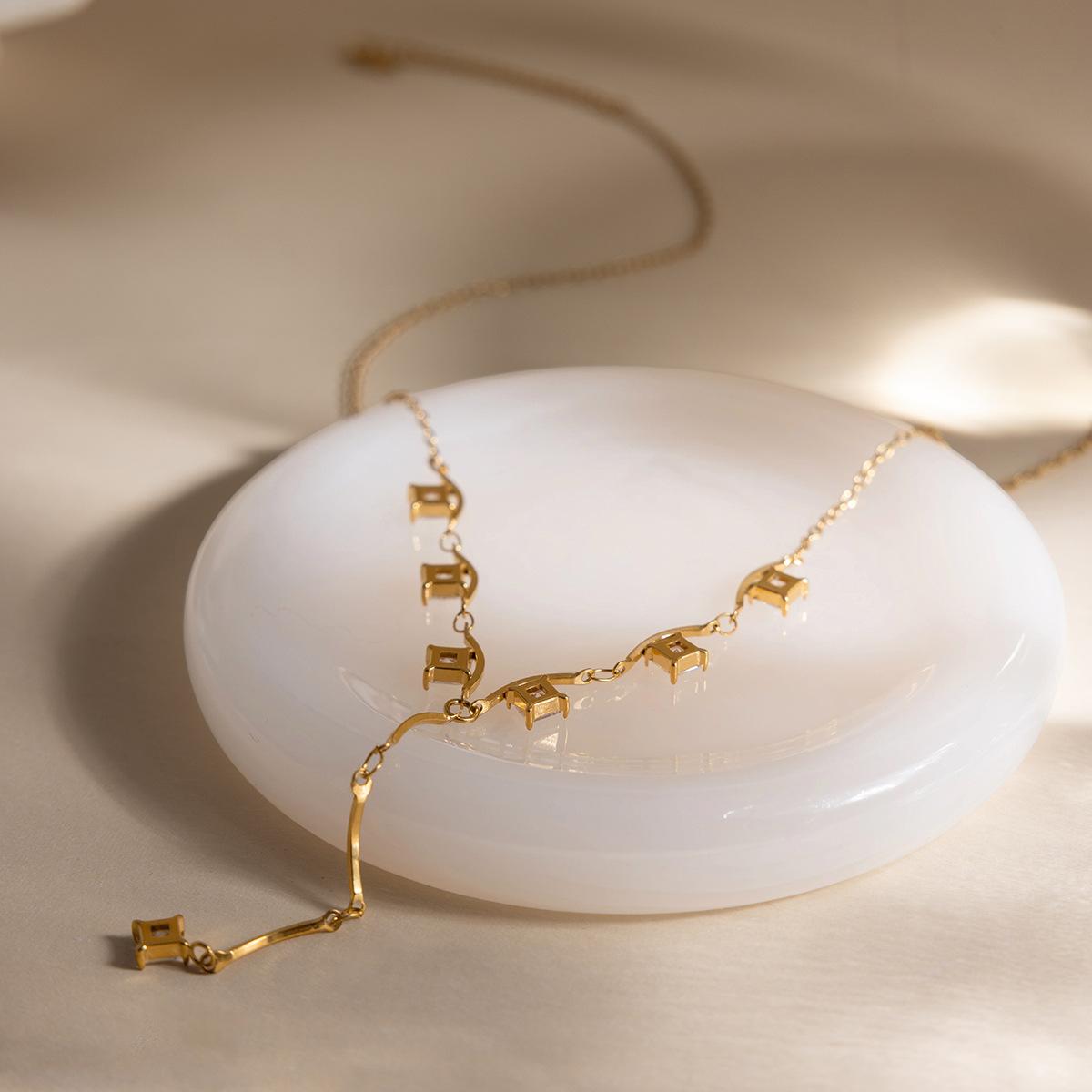 18K Gold Plated Stainless Steel White Square Wave Bar Necklace & Y‑Shaped Necklace, Fashionable and Personalized Jewelry