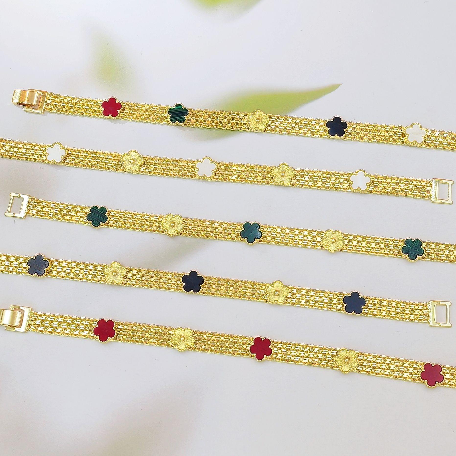 Colorful Clover & Five-Leaf Lucky Bracelet for Women, White Shell Inlaid Design, Trendy Y2K Aesthetic Fashion Jewelry, Dainty & Versatile for Daily Wear, Parties & Holiday Gift Giving