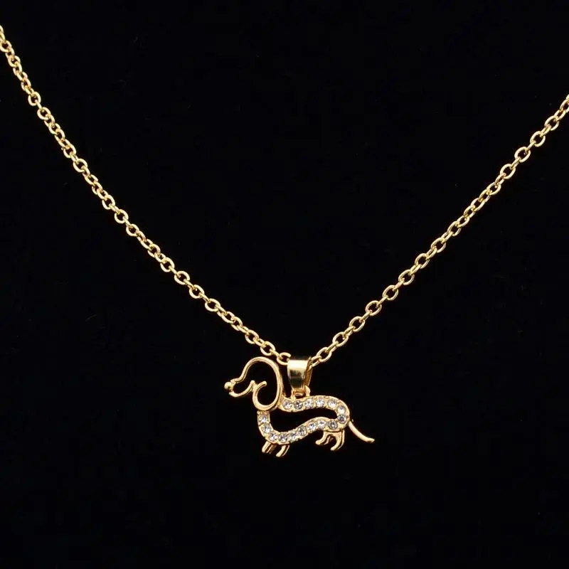 Creative dog necklace / exquisite fashionable pendant / versatile cute dog necklace / birthday party anniversary commemorative gift