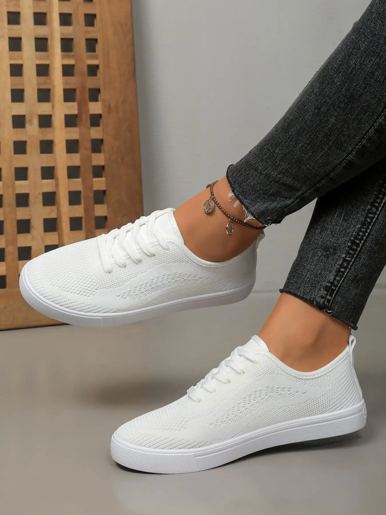 Women's Breathable Knit Sneakers, Lace Up Casual Flat Shoes, Round Toe, Medium Width, Spring & Fall, Textile Upper, Rubber Sole