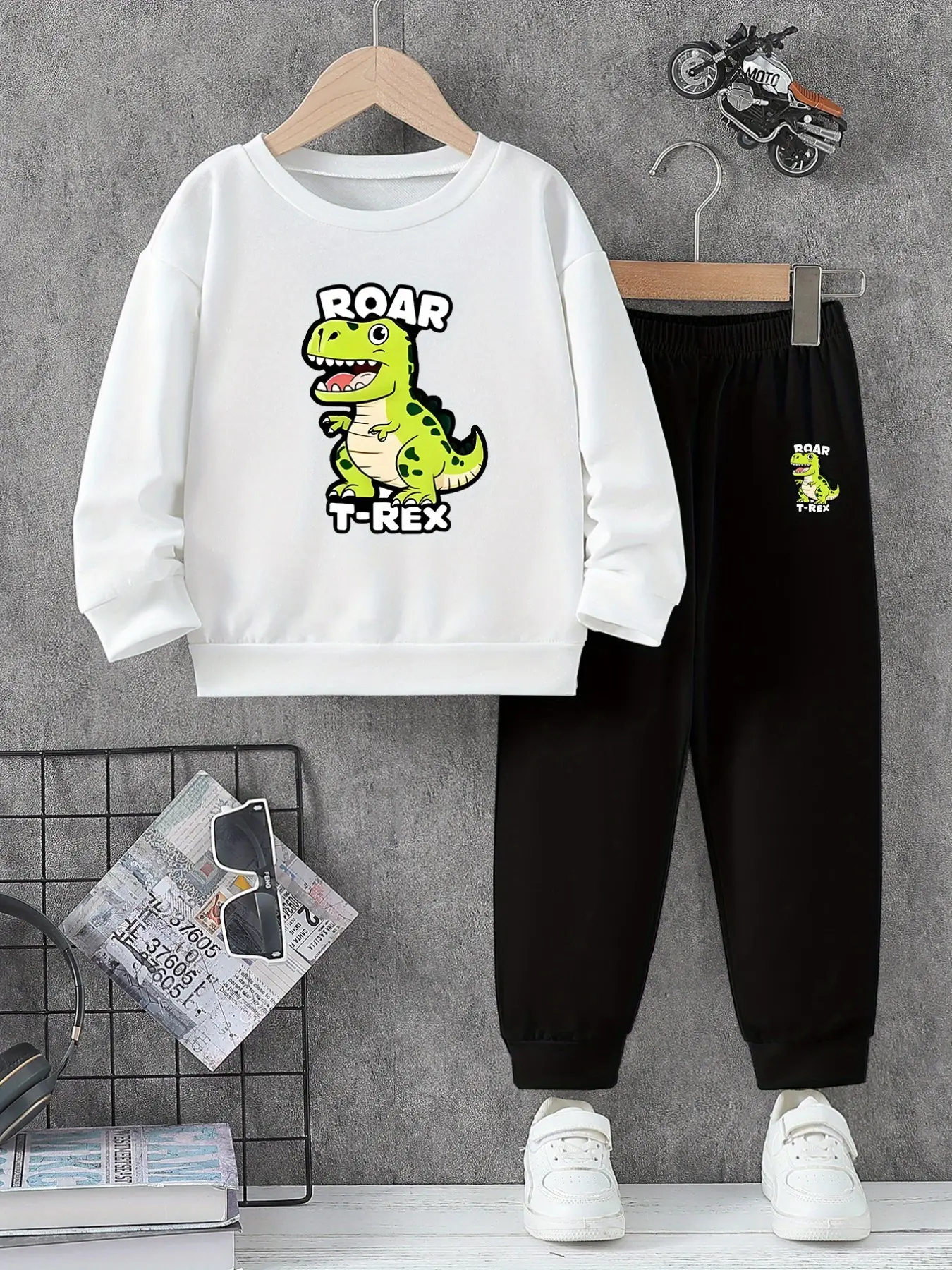 Boys Heather Grey Dinosaur 2Pcs Tracksuit, Long Sleeve Crewneck Sweatshirt with "ROAR T-REX" Cartoon Trex Print + Matching Jogger Pants Mini Dino Graphic, Soft Daily Casual Outfit for School & Playground