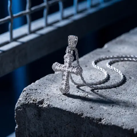 Unisex Edgy Punk Cross Pendant Necklace - Zinc Alloy Chain, Glitter Rhinestone Metal Crosses, Zircon Stones, Lobster Clasp, Emo Accessories, Casual Wear, Women's Studded Cross Necklace, Statement Streetwear Sweater Accessory