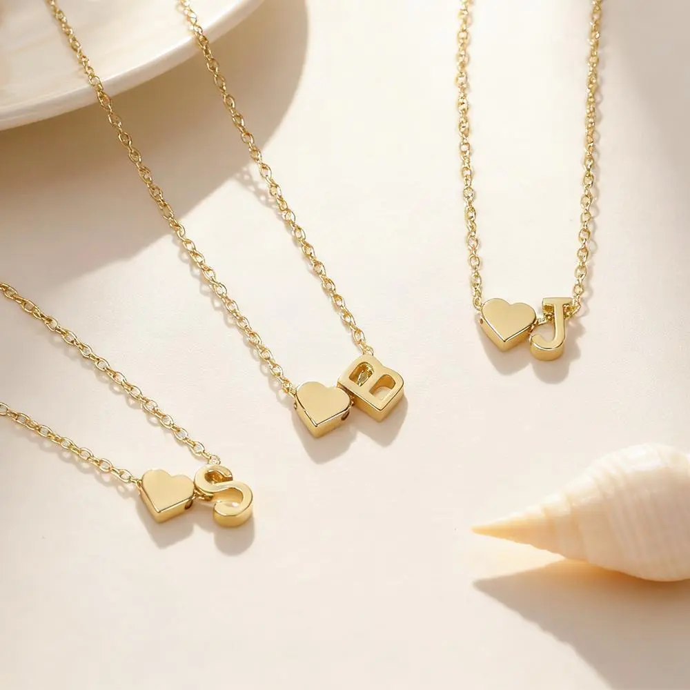 Women's Customized Gold Tone Letter Charm Necklace - A-Z Initial Heart Pendant, 18.11in Chain with 2.36in Extension, Lightweight Comfortable Daily Jewelry, Birthday Gift Costume Accessory, Birthday Gift Jewelry, Gold Tone Necklace