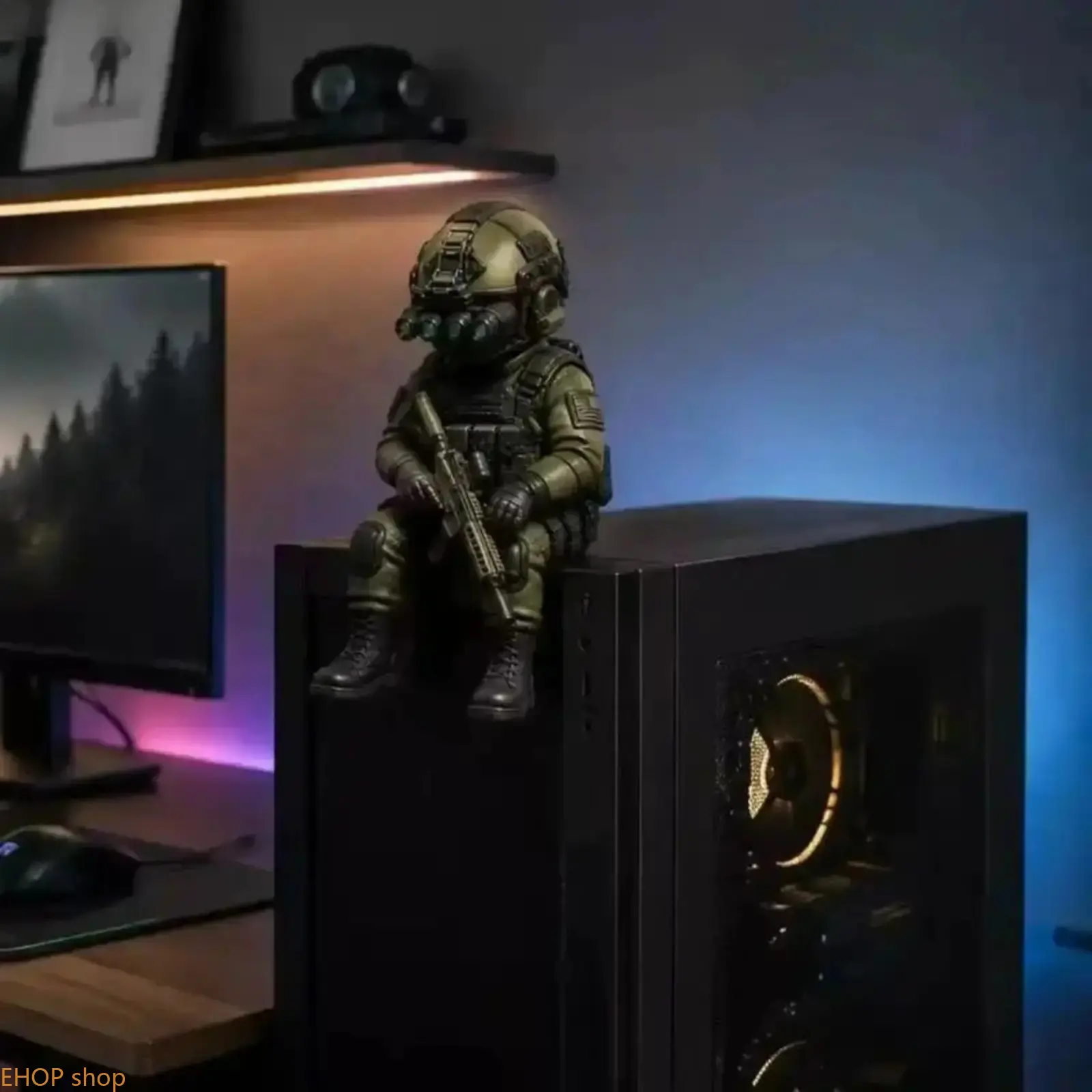 Compact Special Forces Figurine with Tactical Gear, Unique Collectible Desktop Ornament, Ideal Gift for Hobby Enthusiasts