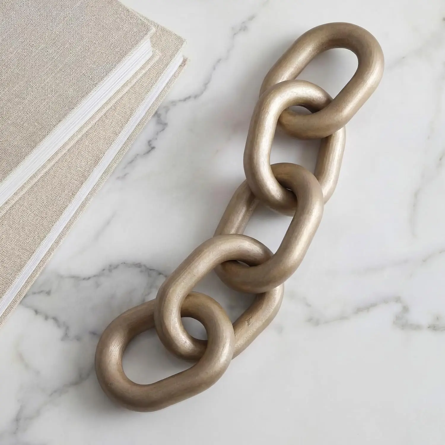 Decorative  Chain Link Decor Rustic 5 Link Wooden Chain Ornament   Decoration Hand Carved Crafts Book Shelf Decor Items for Coffee Table(Champagne,13.78 Inch)