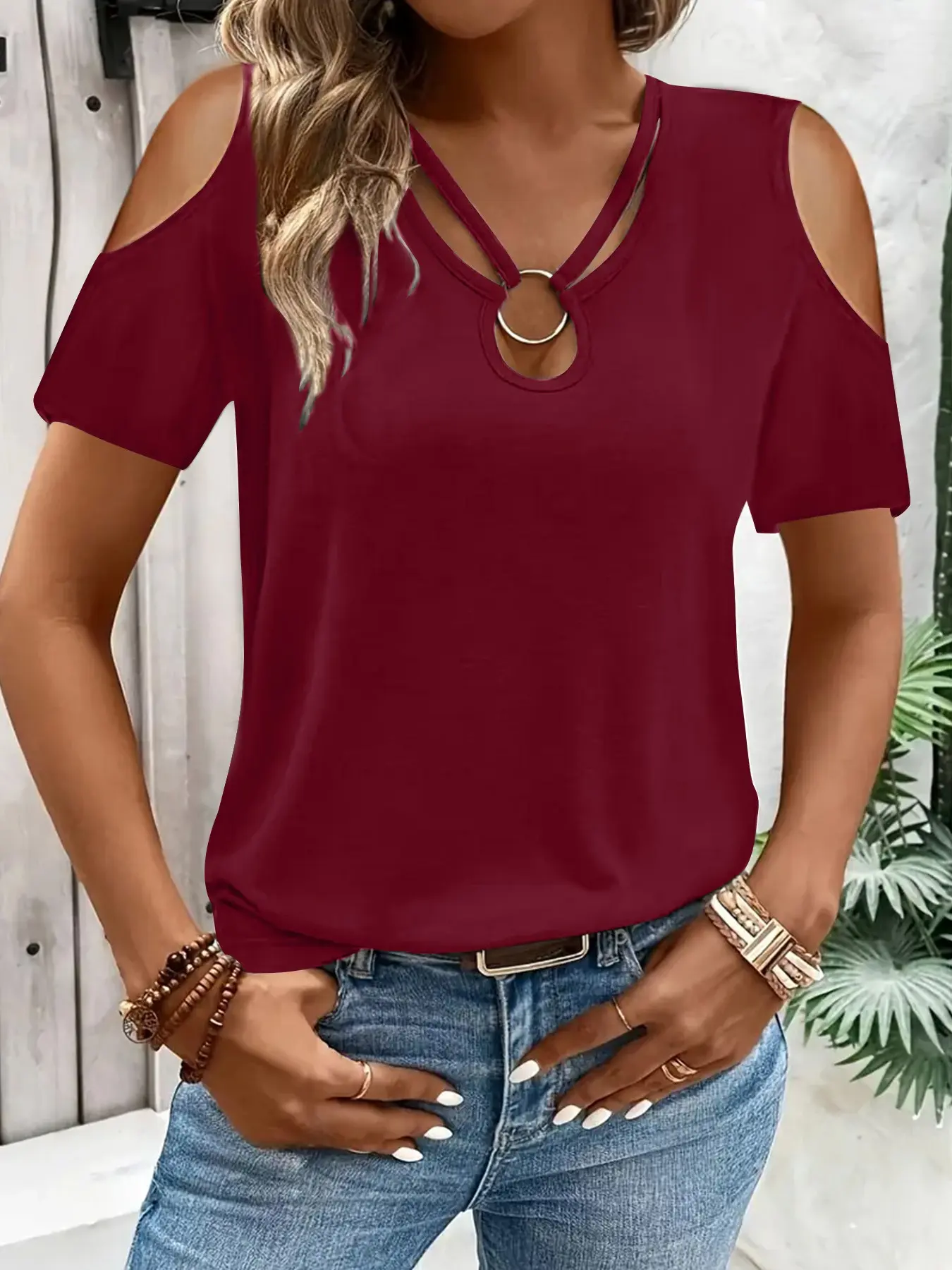Round Neck Hollow Out Shoulder Short Sleeve T-Shirt, Summer Loose Fit Slimming Casual Solid Color Top, Suitable for Home and Shopping, Clothes