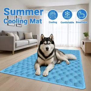 Summer Pet Ice Pad Dog Bed, Cooling Mat for Dogs and Cats, Sweat-Wicking Fabric, Breathable Mesh, Polyester Fiber, Suitable for All Sizes