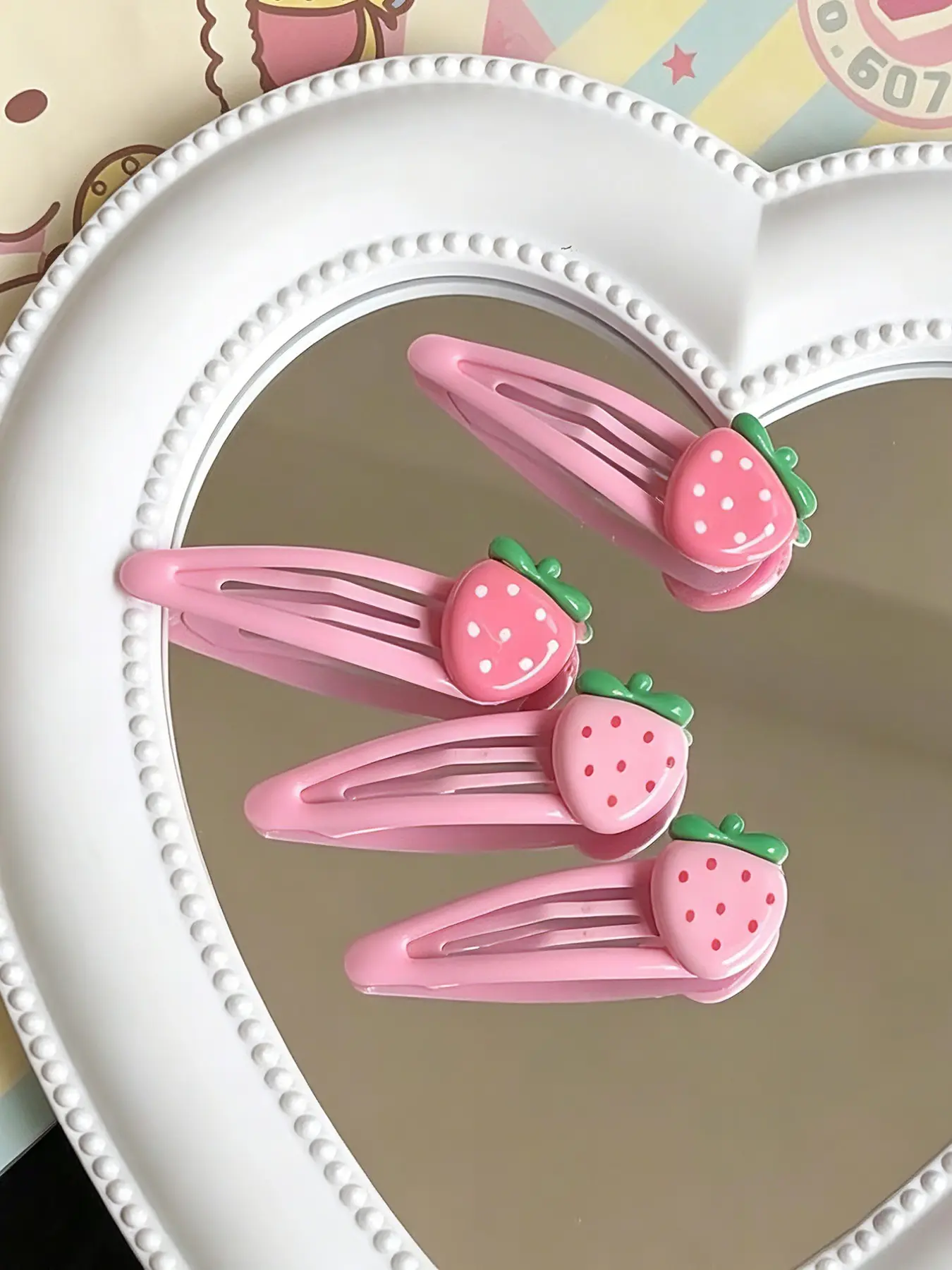 4pcs Sweet Strawberry Bb Clips, Cute Side Bang Hair Clips, Fresh & Adorable Design, Perfect for Girls' Hairstyles, Stylish Hair Accessories