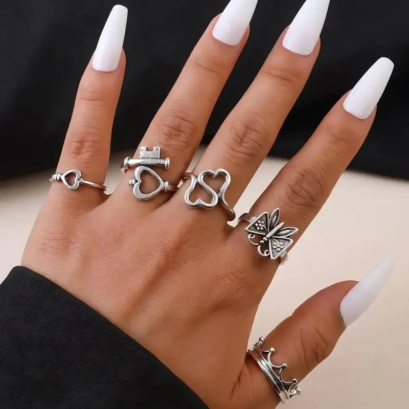 5-Piece Punk Style Ring Set, Unique Fashion Heart Butterfly Crown Stackable Finger Rings, Trendy Jewelry for Women, Beautiful Rings, Stylish Accessory Gift, Heart Shaped Ring